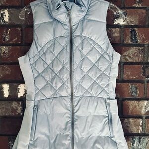 Lululemon Down for a Run Baby Blue Quilted Vest Size 6